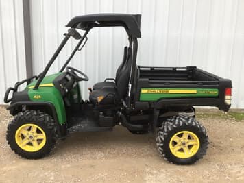 Main image John Deere Gator XUV 825i